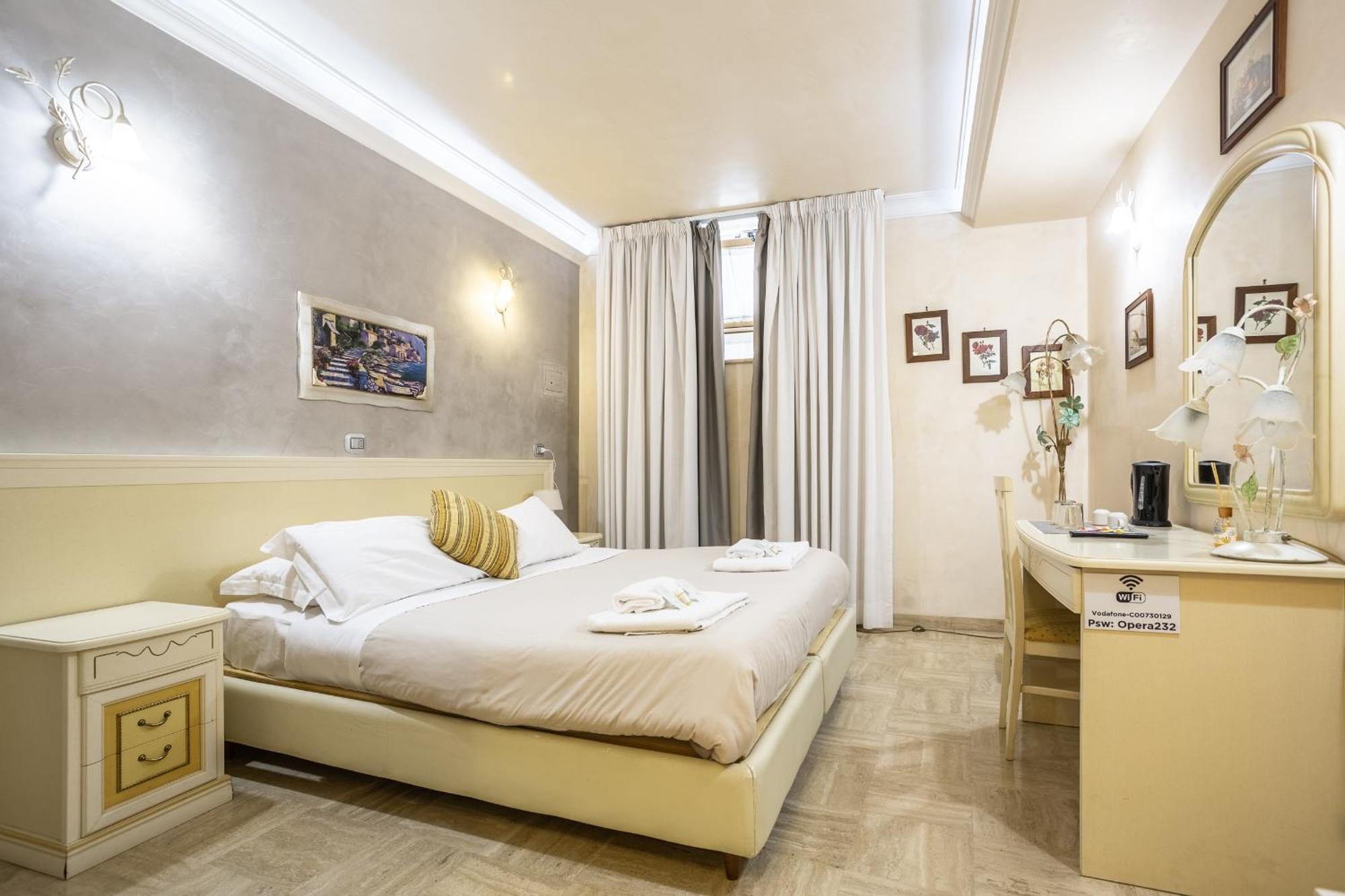 Hotel Opera Theater Relais Rzym Zewnętrze zdjęcie